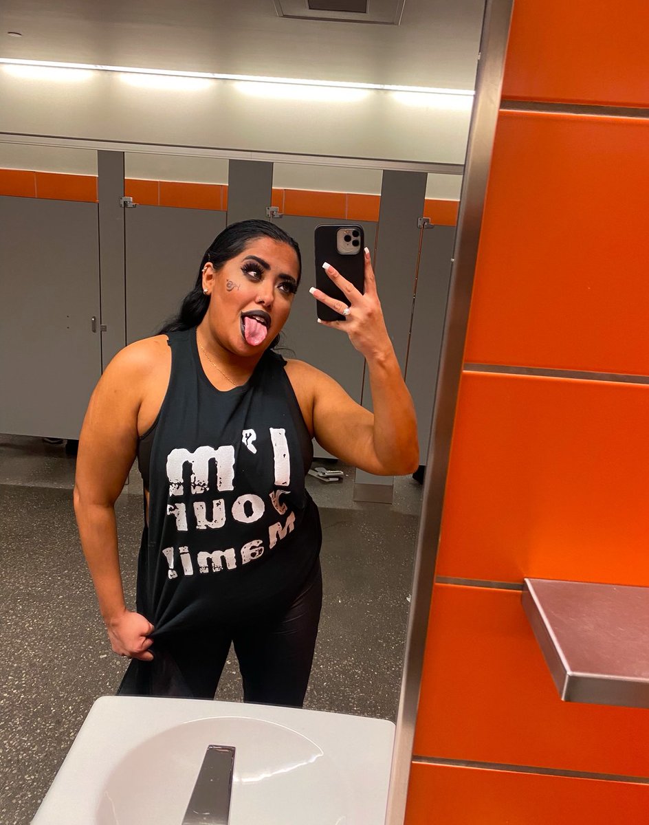 Kphoenix_'s tweet photo. My son and I are the biggest wrestling fans and would be eternally grateful if we won. His 13th birthday is today!!!! #WrestleMania #royalrumble #SlimJimWrestleManiaSweeps https://t.co/3BJAEIZ35s