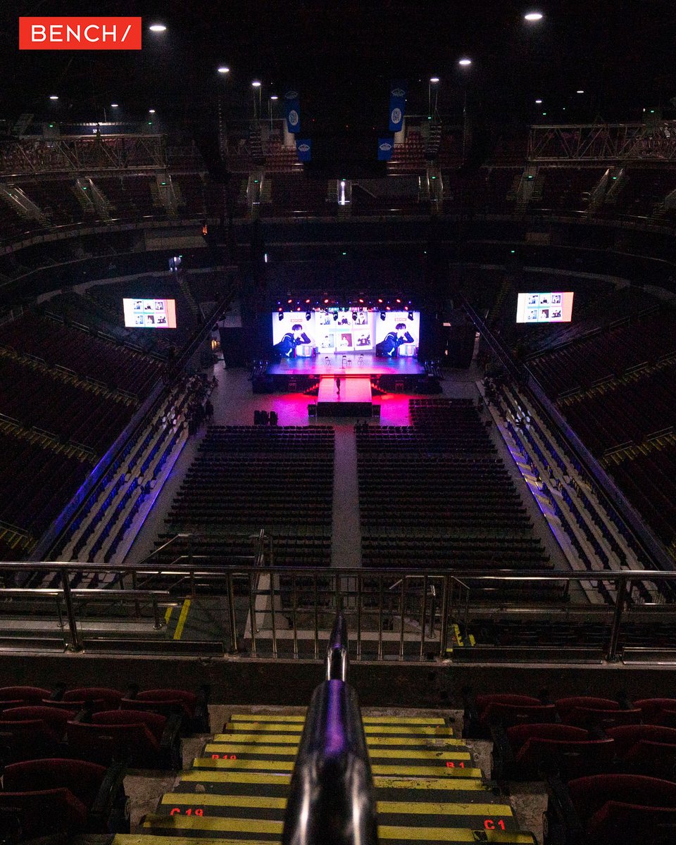 benchtm's tweet photo. POV: You’re about to witness BAEKHYUN LIVE at The BEST Day with BENCH! 🎟️💙 Here’s a little sneak peek to fuel the excitement! 

Who’s ready to scream their hearts out?🔥

See more photos here: https://t.co/GPbaE5t3De

#TheBestDayWithBENCH
#BENCHxBAEKHYUN
#GlobalBENCHSetter https://t.co/1Lk5vcYe4j
