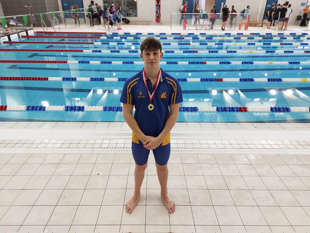 SwimBGS's tweet photo. Gold medal for Eddie Kirwan yesterday in the breast stroke at Ards. Superb swim https://t.co/s5dq5mZ3a4