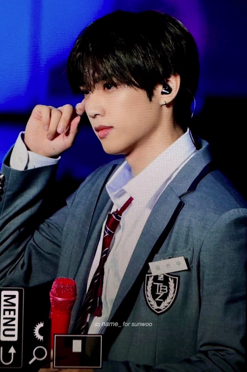 250202 #선우 #sunwoo

교복😍
