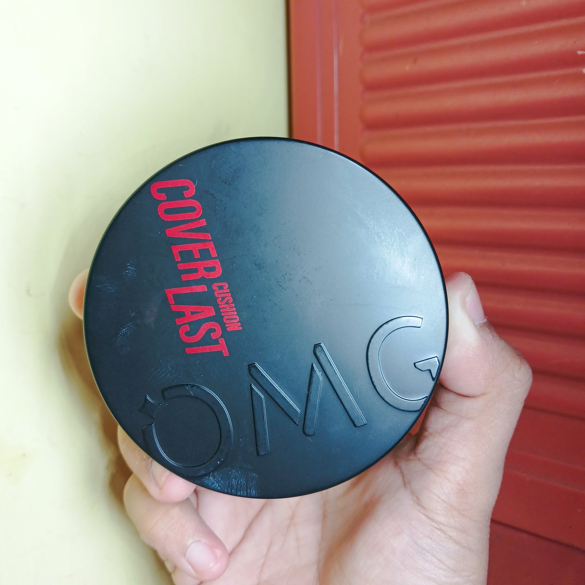 Meisyariindah__'s tweet image. suka bgt sama hasil cushionnya🥹🫶

eits, meskipun fresh apply-nya keliatan flawless tapi harus coba WEAR-TEST cushionnya dulu sih. kira2 aman gak ya di pakai seharian? 🤭