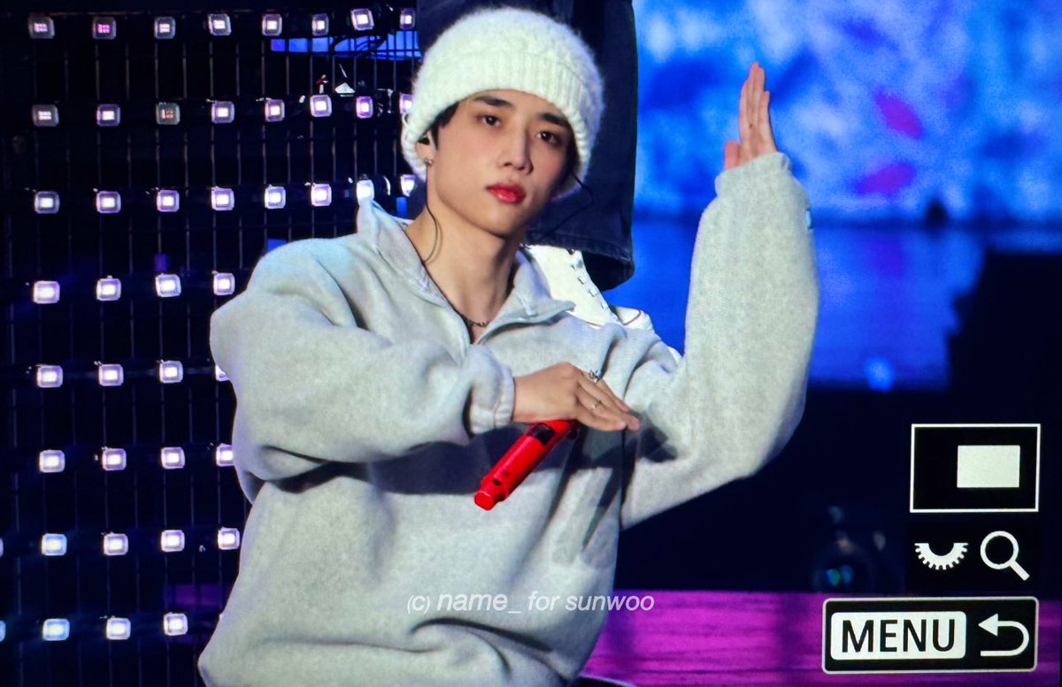 250202 #선우 #sunwoo

잘생겼지만 어딘가 이상한 쌀알