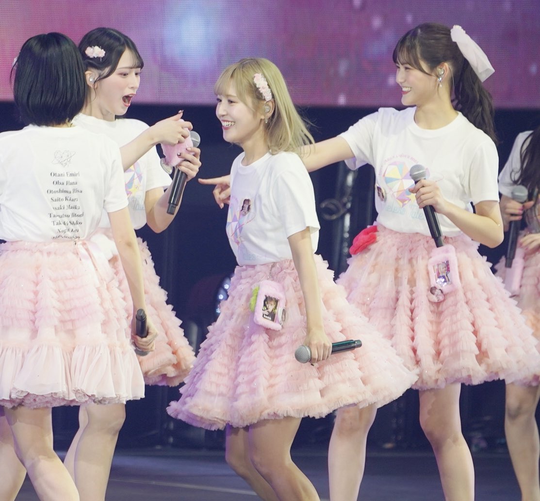 イコラブ8周年全メンバーコンプセット 指原莉乃プロデュースのアイドルグループ「＝LOVE」デビュー8