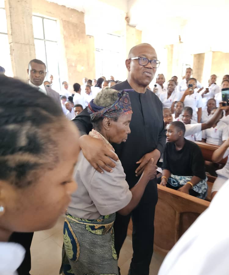 PeterObi's tweet image. My chilling encounter with an elderly woman, yesterday, has left me seriously worried about the depth of insensitivity that characterises our political and institutional leadership in Nigeria.

While interacting with the management and students of Shanahan College of Nursing…