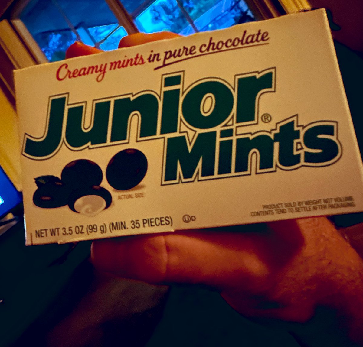 UnicrnShtMttrs's tweet photo. MrsN just handed me my mints 

#SubtleHints https://t.co/d72w4xtiJ1