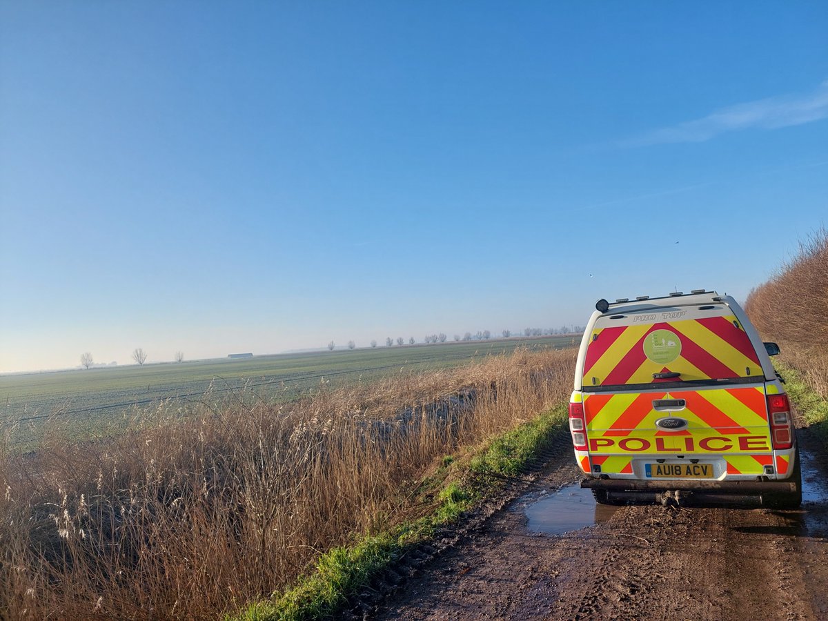 What a stunning day to be out on rural patrols! Glorious February winter sunshine after a frosty start #RuralCrime #OPRandall