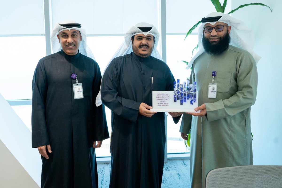 Menwer's tweet image. شركة STC تكرم شركة منور لتحصيل الاموال لحصولها على المركز الاول على مستوى الكويت في تحصيل ديون الشركة لعام ٢٠٢٤