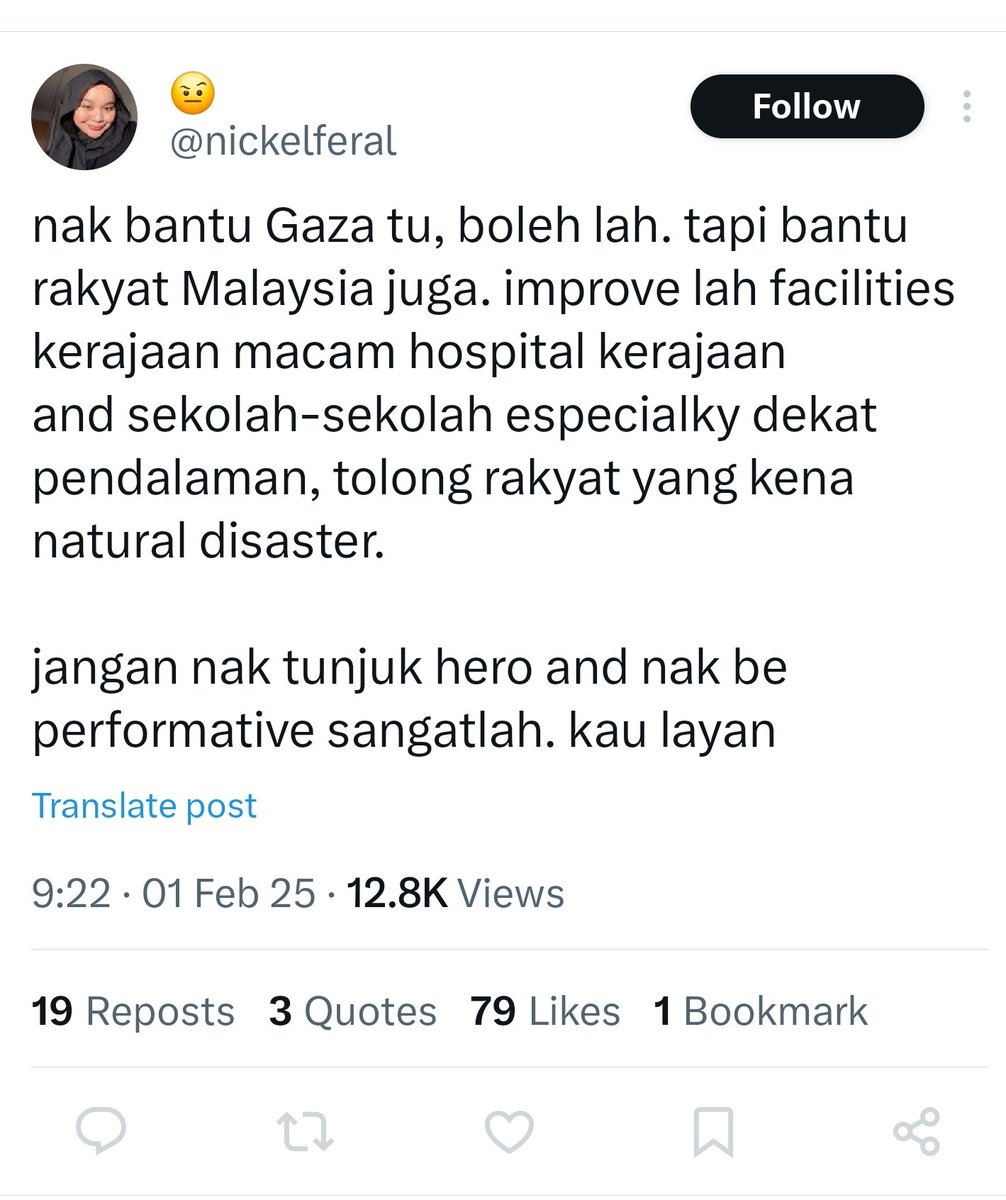 The5H5615's tweet photo. Pergi klinik byr rm1. Sekolah pun tkde yuran, siap blh pinjam buku teks free. Nk masuk sklh pun gov bagi lagi RM150 sorang. Ko ddk di negara yg heavily subsidised dik. Ko punya sembang seolah2 gov tk bantu rakyat sdri. Sembang kencang pastu ttp komen &amp; repost. Sembang woke. https://t.co/E6Qtgvo5Qq
