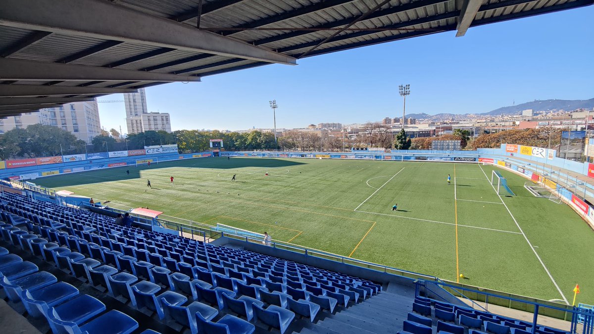 Tot a punt al Municipal de Santa Coloma <a href="/FundacioGrama/">Fundació Esportiva Grama</a> - <a href="/UEVilassardeMar/">U.E. Vilassar de Mar</a> amb la veu d' <a href="/ericballe00/">Eric Ballester Navarro</a>
📻 #89.1FM