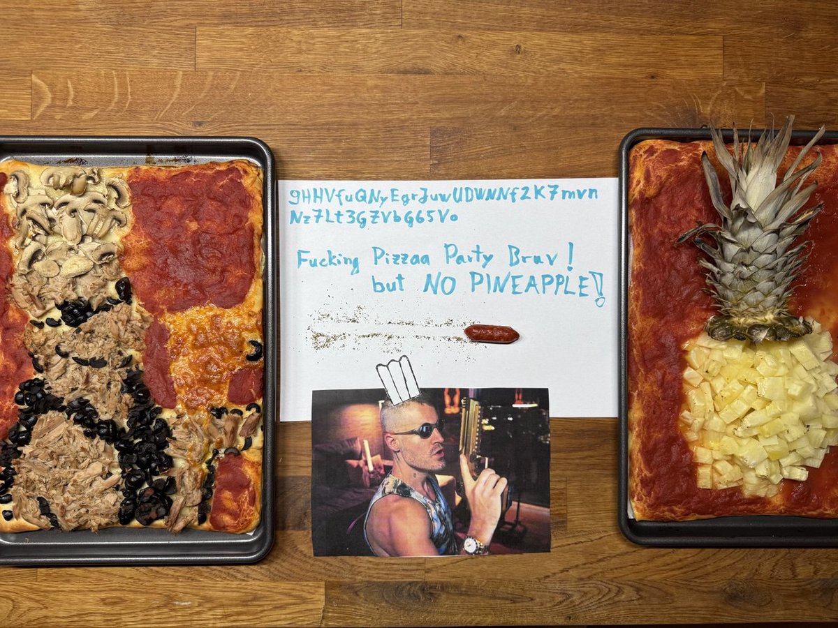 Silverbraine's tweet photo. @ZssBecker FUCKING PIZZAA PARTY BRUV 

9HHVfuQNyEgrJuwUDWNNf2K7mvnNz7Ltk3GZVbpG65Vo https://t.co/x4DmHKyvJK