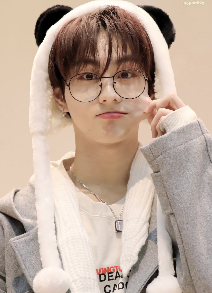 ᴊ 🫧 (@bbywoncat) on Twitter photo 
