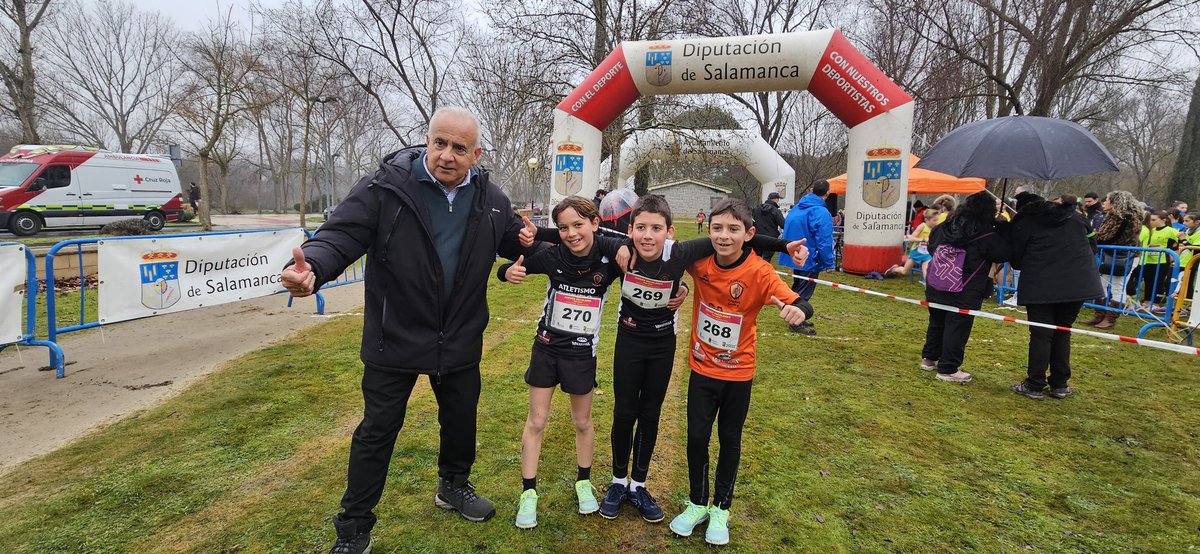deportesdipusal's tweet photo. En marcha ya las primeras pruebas de #campoatraves escolar en el circuito de La Aldehuela. Turno de l@s alevines. https://t.co/NOCFd05zy9