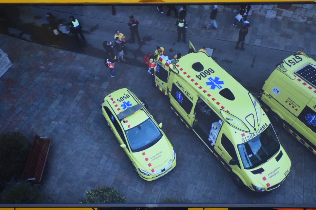La_Flama_'s tweet photo. Unitat de drons del @semgencat #USAR https://t.co/oR8UwJXTuh