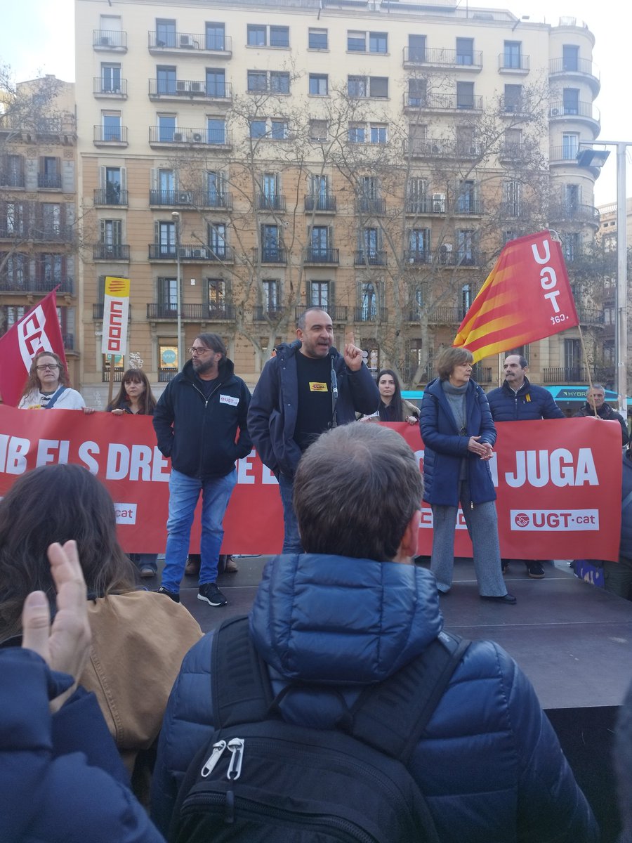 CCOO Educació tweet media