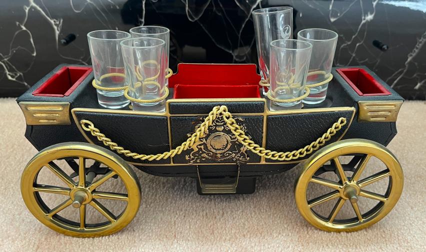 TransitionSquad's tweet photo. Mississauga Online Auction Ends Fri Feb 07, 9:00 PM EST

https://t.co/Ai4aHFDj9N

#auction #onlineauction #bidonline #onlinebidding #estatesale #garagesale #contentsales #yardsales #greatdealsonline #secondhanditems #secondhandshopping #thrifting #thrift #antiques https://t.co/7kkA2STjTQ