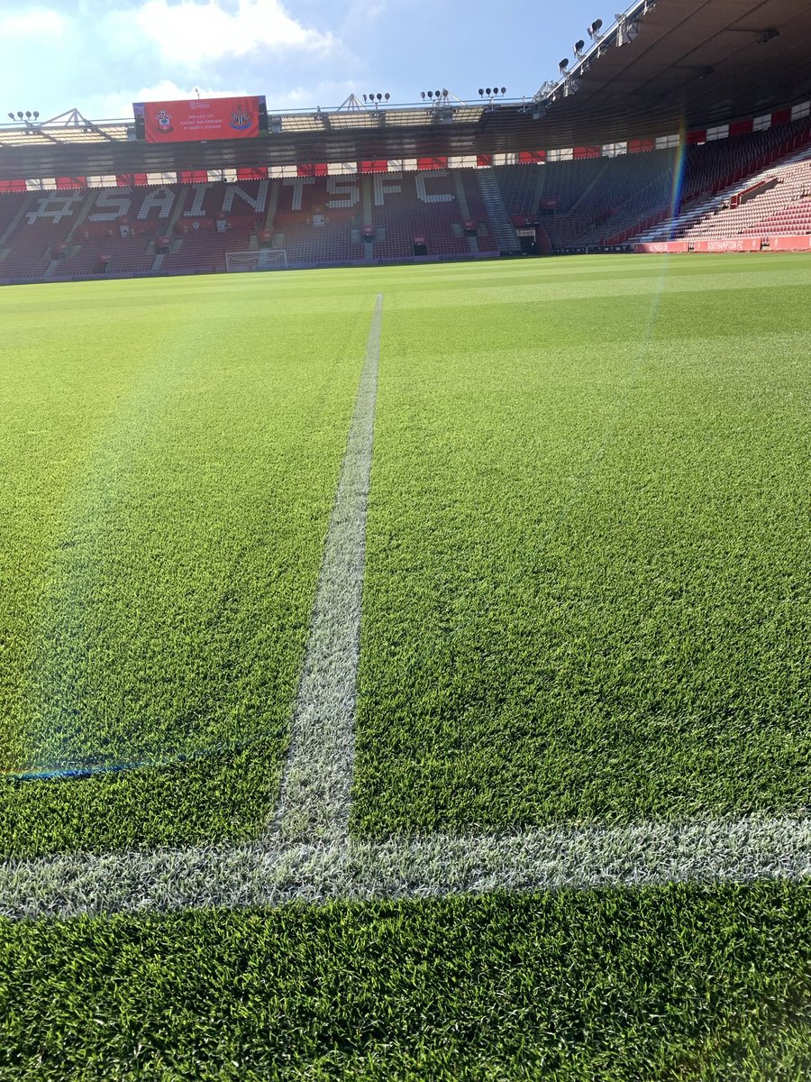 stevenew12's tweet image. Preparations going well for @SaintsFCWomen KO 2pm.
@GJMills2000 @dogpockets #SaintsFC