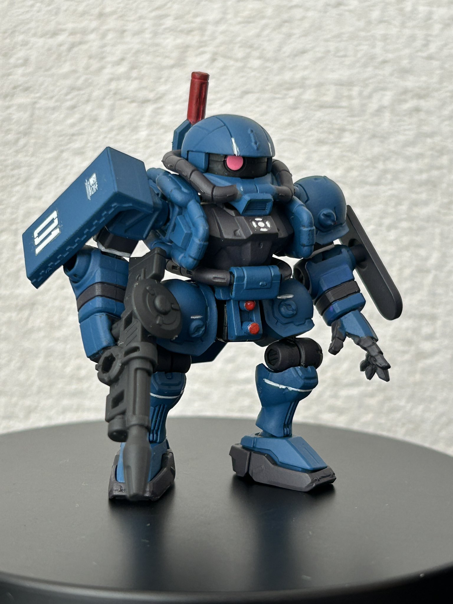 I finally opened the 27th edition of the Mobile Suit