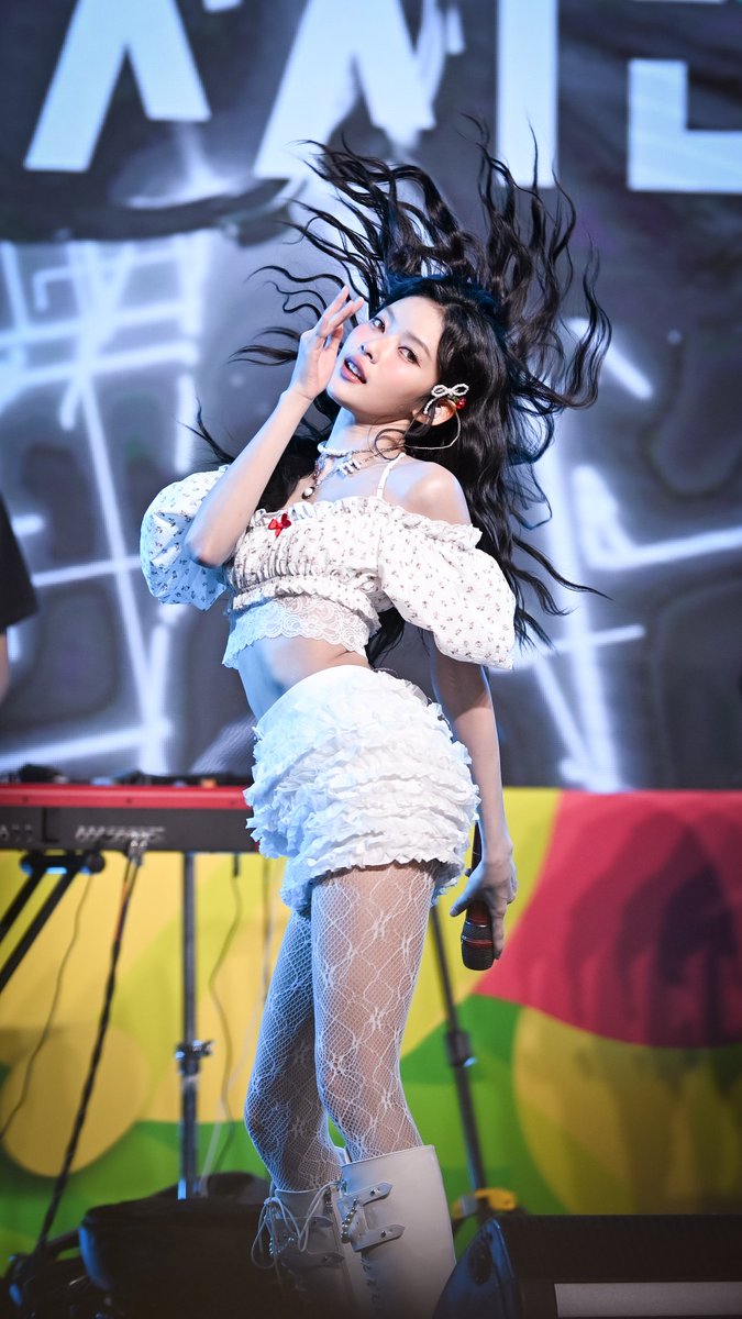 doctor_keng's tweet photo. 🖤Hot hair🖤2 #Mabelz_PiXXiE #PiXXiE #COOLFOODFAIRxPIXXIE #COOLFOODFAIR #BCCHall #AmpolFoodFamily #Plena https://t.co/gE0TghCOpH