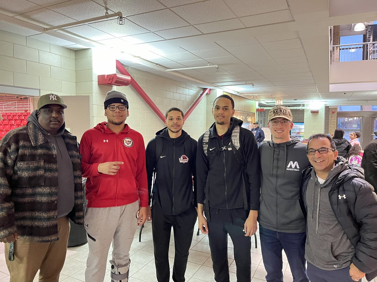 Kyle Huppe (@coach_hup) on Twitter photo Great to watch some former Cyclones play yesterday! <a href="/SirDavion1/">AkA.DaDa</a> <a href="/TWill5__/">Trace Williams🎒</a> <a href="/2H2GFU/">Anthony Taylor</a> #MoreBlessings Great to watch some former Cyclones play yesterday! <a href="/SirDavion1/">AkA.DaDa</a> <a href="/TWill5__/">Trace Williams🎒</a> <a href="/2H2GFU/">Anthony Taylor</a> #MoreBlessings