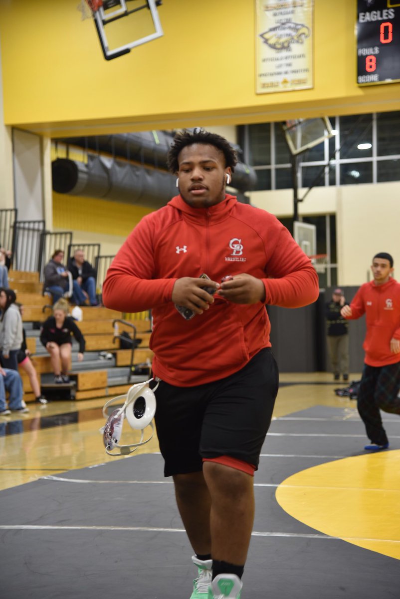 Look for any college that needs a heavyweight