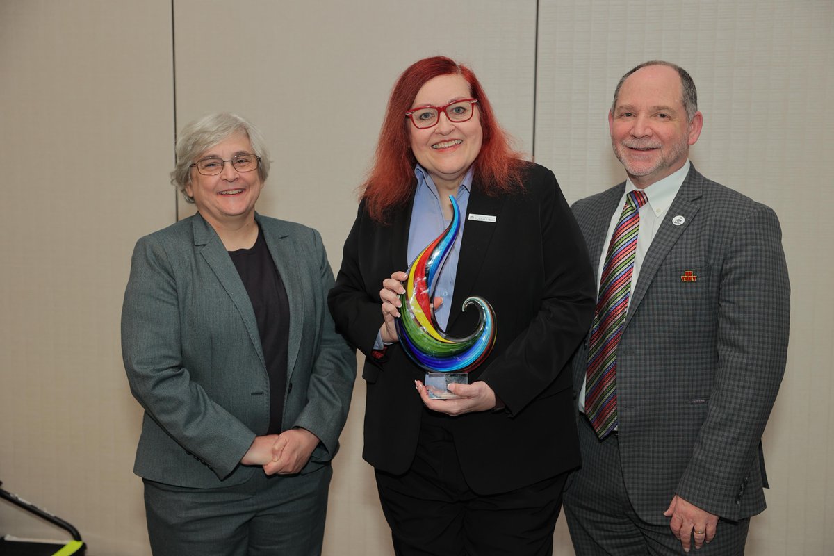 At the ABA Midyear Meeting in Phoenix, the Association presented its Stonewall Award to Judge D. Zeke Zeidler, Judge Victoria Kolakowski and Kristen Galles.

Learn more about the winners: ambar.org/jozijle2