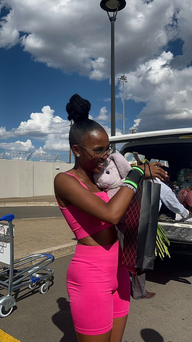 bee_page60144's tweet photo. Kayb onrobile pele ntwana😭😭
#BBMzansi
#KaybeesXKayB
We love you Kay
Contributions for Kayb on
https://t.co/t7EzgNNRqW https://t.co/CHYp5bhb4u