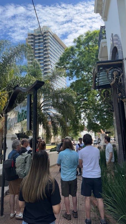 RuudNL's tweet image. Just wrapped up an inspiring week at MonteVIDEO Tech Summer Camp 2025! 🌞🇺🇾📺

The camp brought together top video tech experts from around the world, we explored players, ads, CDNs, personalization, AI, and streaming... The mix of tech talks, hands-on projects, and cultural…