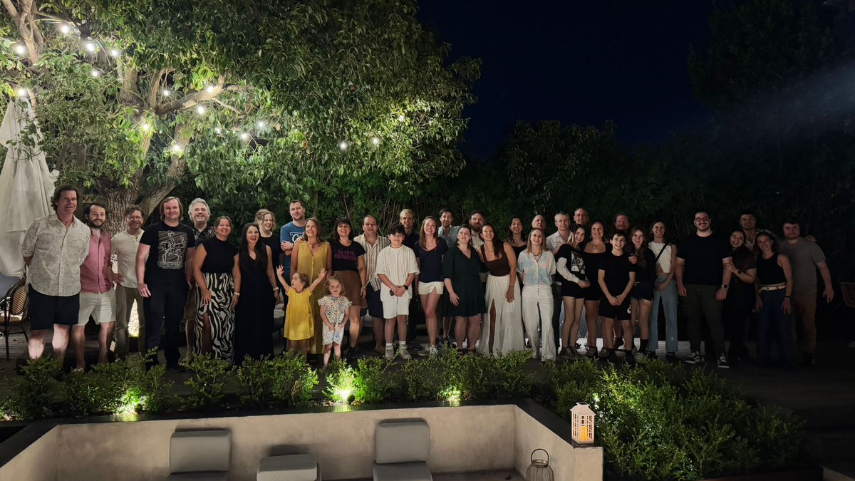 RuudNL's tweet image. Just wrapped up an inspiring week at MonteVIDEO Tech Summer Camp 2025! 🌞🇺🇾📺

The camp brought together top video tech experts from around the world, we explored players, ads, CDNs, personalization, AI, and streaming... The mix of tech talks, hands-on projects, and cultural…