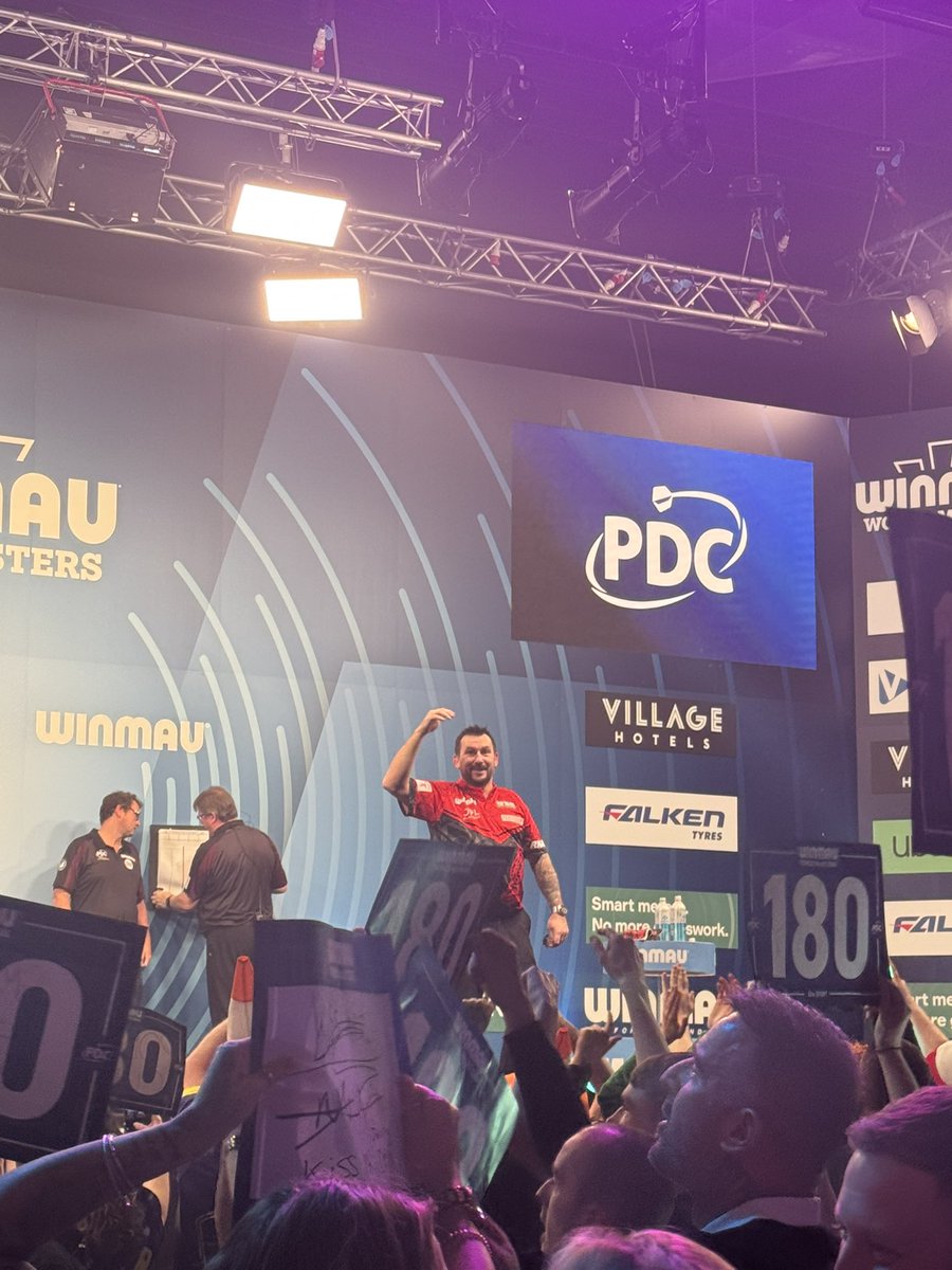 Luke Baker tweet media