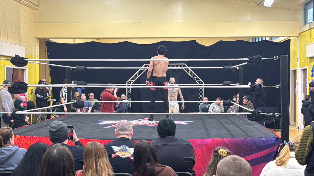 Street Beat Down 🐜 tweet media