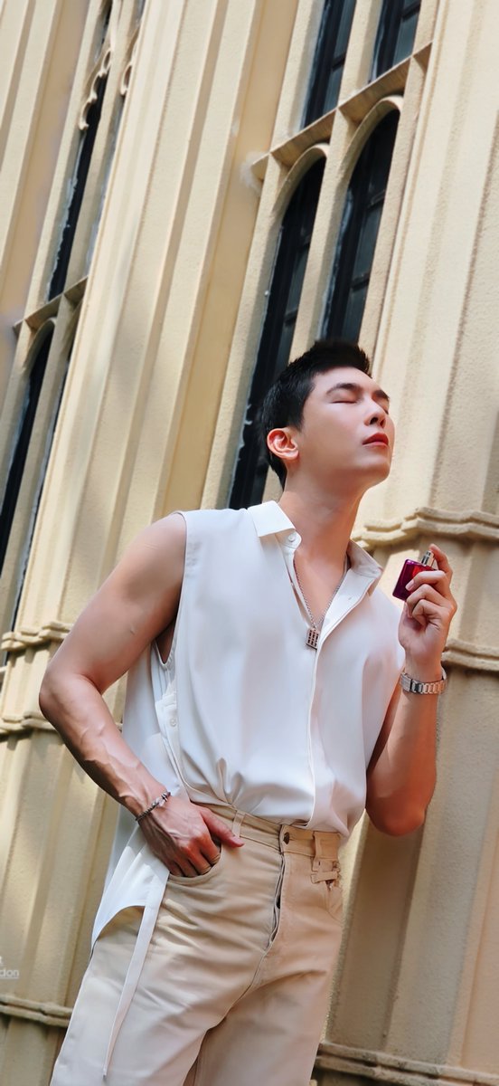 mewspsjart_kk's tweet image. Those veins… just calling out for my fingers to trace over them 🥵

Mew Suppasit Wallpaper

@JoMaloneLondon 
#CologneIntense #JoMaloneLondonTH #TimeForMe #TaifRose #ScentOfLove
#MewSuppasit 
#มิวศุภศิษฏ์ 
@MSuppasit