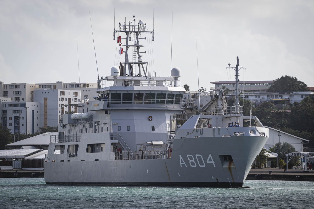 Bienvenue à nos partenaires ! 👋

Vendredi, le Valiant 🇺🇸 et le Pelikaan 🇳🇱 sont arrivés en Martinique pour quelques jours d’escale ! ⚓️

➡️La coopération internationale est essentielle dans la Caraïbe dans le cadre d’exercices bilatéraux ou de la lutte contre le narcotrafic ! 🤝