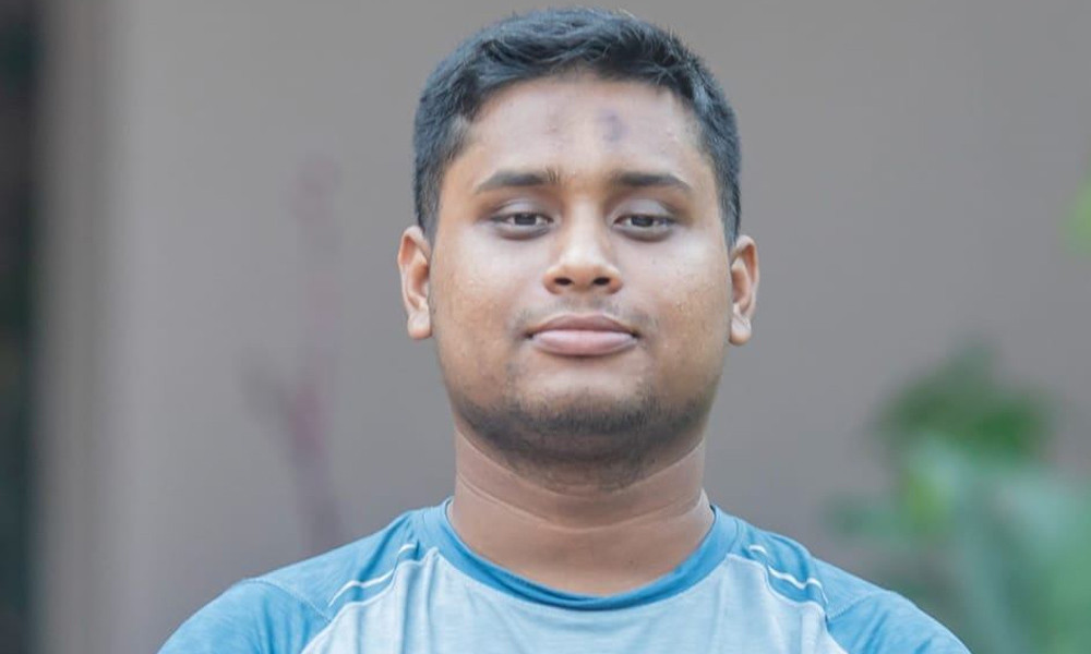 আমলা ও মিডিয়া আওয়ামী অপরাধের বৈধতা উৎপাদনে কাজ করছে : হাসনাত