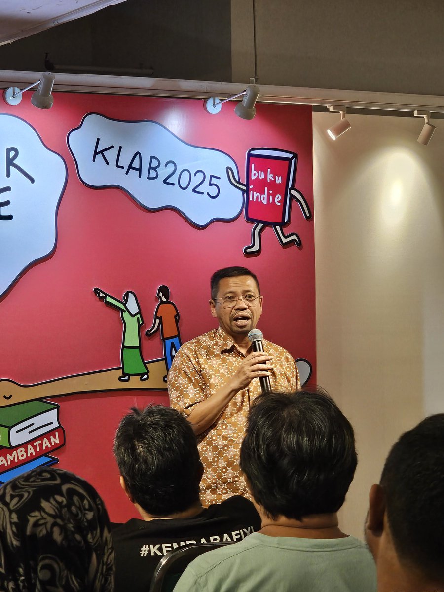 mangosteeenbook's tweet photo. Majlis penutup #KLAB2025. https://t.co/Q3s5rkKLtH