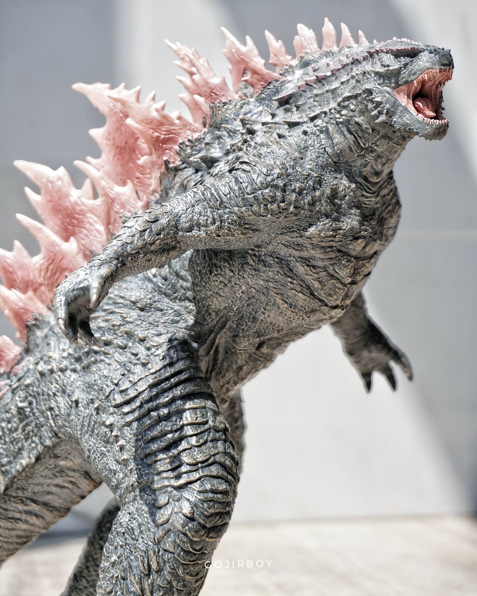 gojirboy's tweet photo. Spiral Studio Evolved Godzilla Standard ver er with Natural light by @studio_spiral 

#godzilla 
#kaiju 
#toys 
#collection 
#gojirboy 
#哥斯拉
#ゴジラ 
#godzilla2014 
#monsterverse 
#godzillakingofmonster
#spiralstudio
#GodzillaXKongTheNewEmpire https://t.co/lM9DTdebDF