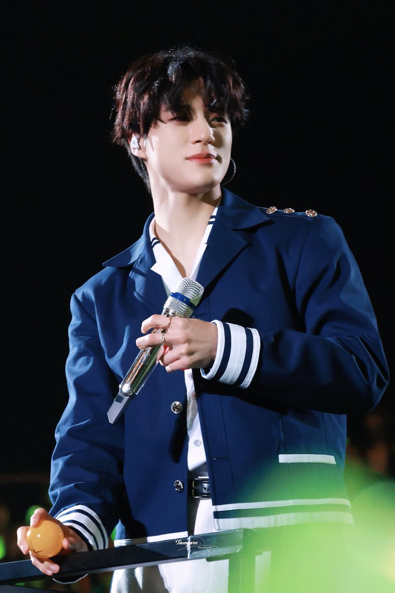 TASOGARE_0423's tweet photo. 250202 DREAMIES’ WONDERLAND

#제노 #JENO #NCTDREAM  #NCT https://t.co/n2ecjaRSWt