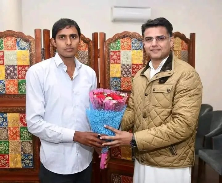 कांग्रेस IT सेल के मेम्बर श्री लेखराज अवाना जी को जन्मदिन की बधाई एवं शुभकामनाए।
में ईश्वर से आपके उत्तम स्वास्थ्य एवं दीर्घायु जीवन की कामना करता हूं। 
<a href="/LakhrajAwana/">Lakhraj Awana</a>