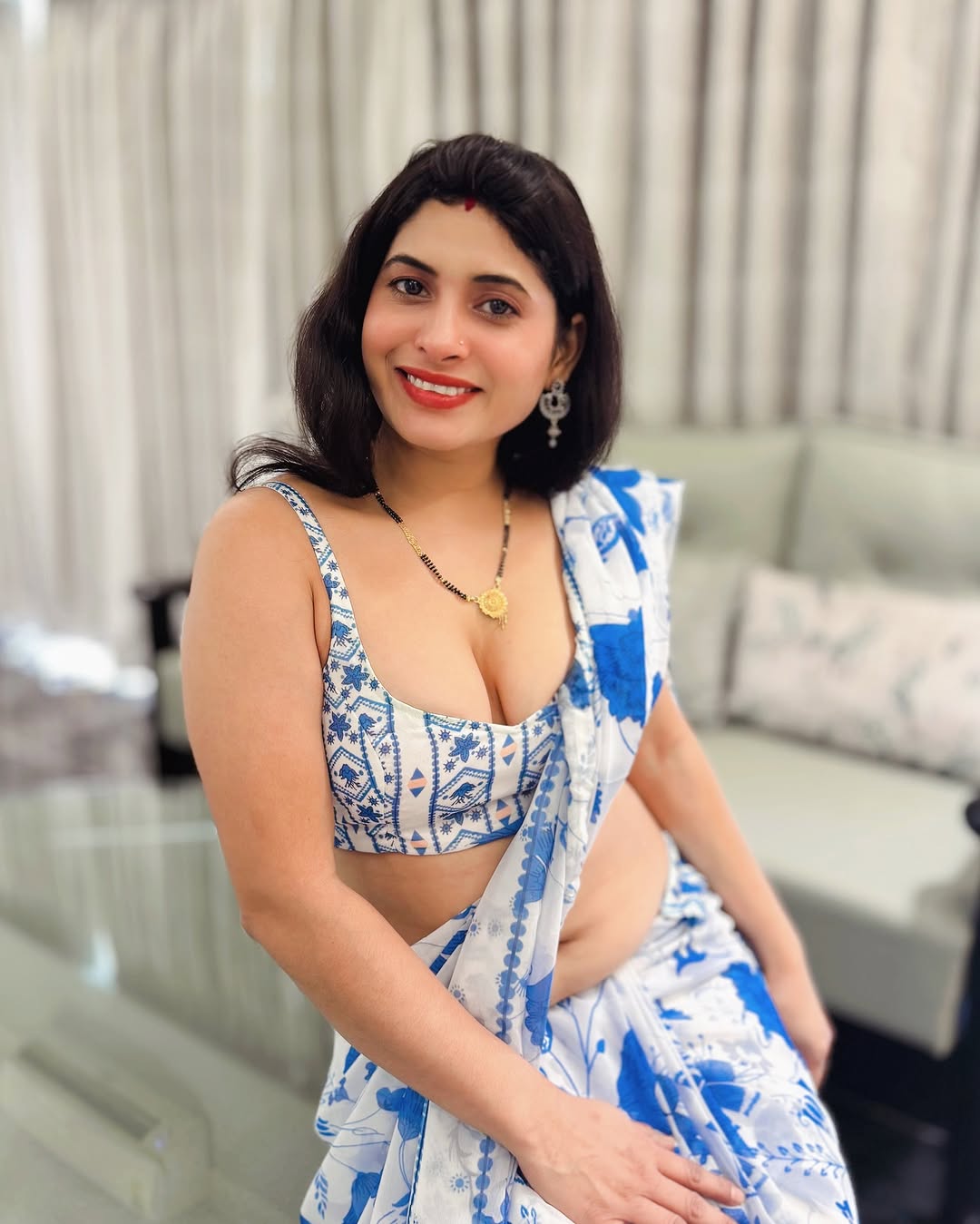 GiyKrFOW8AA-QIY?format=jpg&name=large