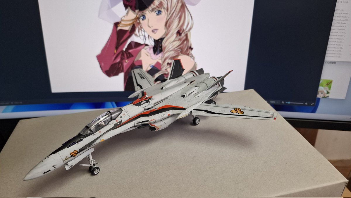 akinokoro's tweet photo. Vf-25アルト機作りました
新発売の時に買ったものなので何年経っているか解りませんがデカールの劣化がギリギリでした。
なかなか台紙から剥がれなかったし貼っているときに何枚も割れました。

ミハエル機もあるけど航空機ばかりは飽きる。

#マクロスF
#フロンティア
#ハセガワ https://t.co/esMLEvLFYH