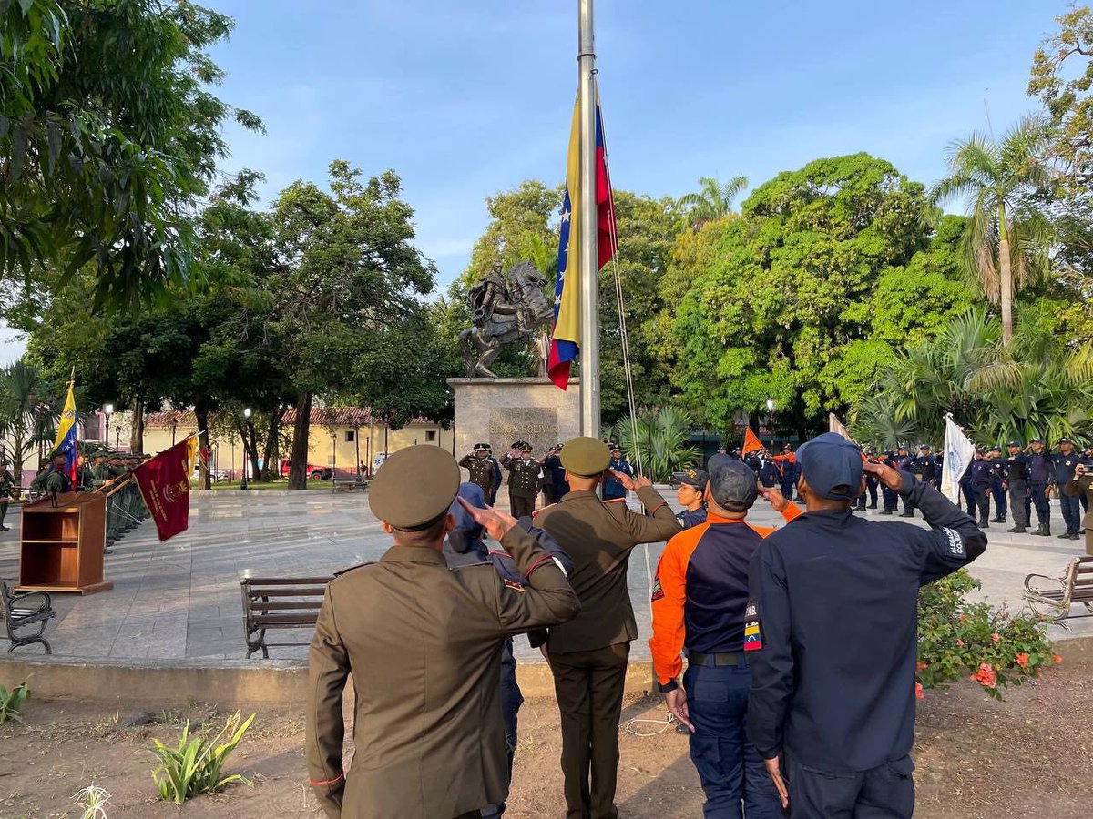 GJ. Domingo Hernández Lárez tweet media