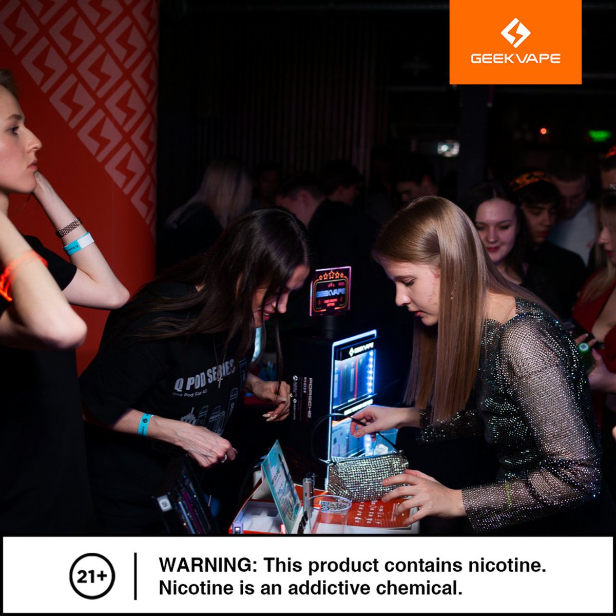 GeekvapeTech's tweet photo. Geekvape Event was epic!! The party was lit with the DJ pumping out groovy sounds to the people rocking Geekvape gear!! ⏺️🔊🫠 #Geekvape #Geekvp #geekvp #partyvibes #geekvapetech https://t.co/GJk8b7SRta