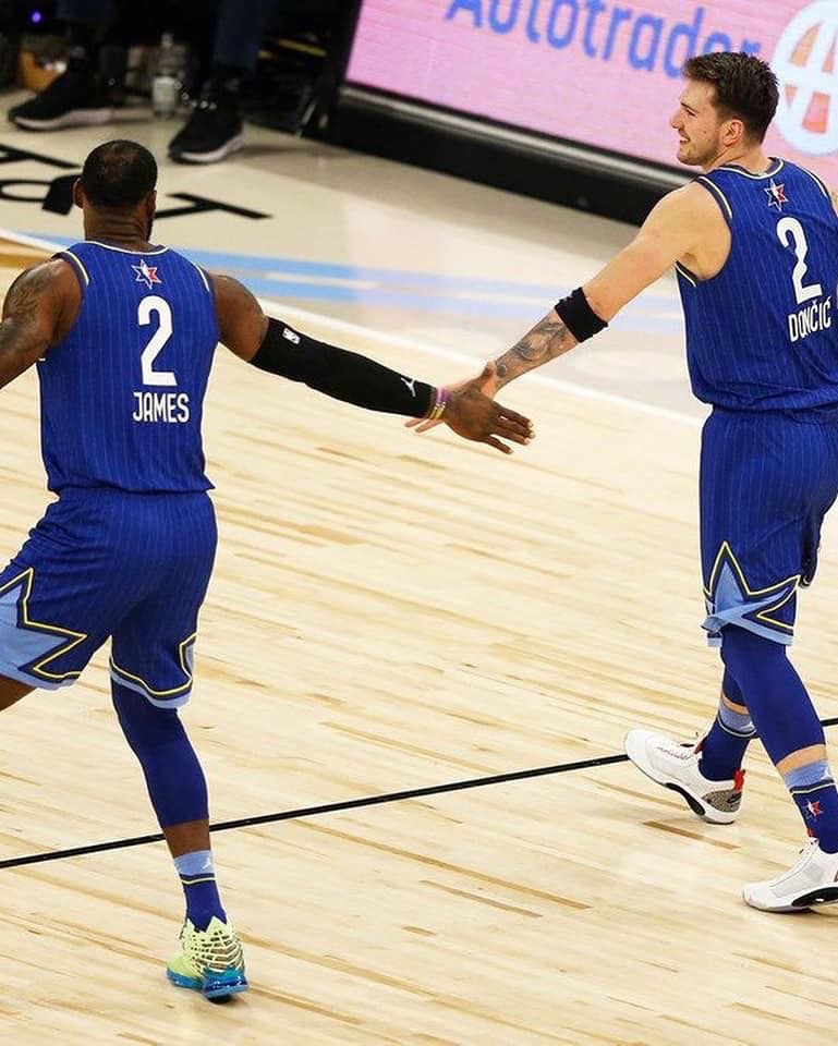 Basketpics23's tweet photo. https://t.co/TEhES3WrCQ