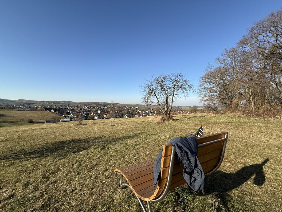 Crackedy Here tweet media