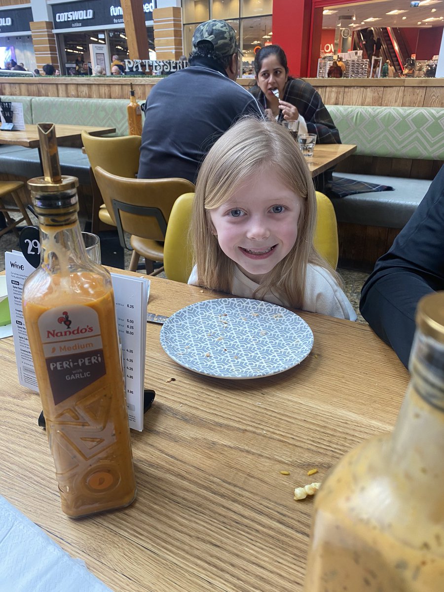 lisaloganxo's tweet photo. Is it even zero waste if youv not took the picture 😂🫣 @BridgetPrimary https://t.co/tvJLyDFxMM
