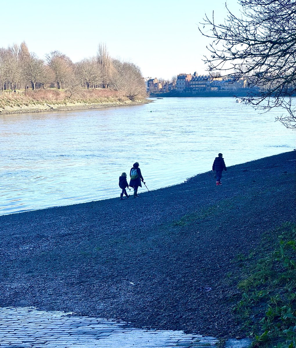 Clare Delmar (@claredelmar) on Twitter photo sometimes I walk out my door and just marvel <a href="/ThamesPics/">On The Thames</a> <a href="/RiverThames/">River Thames Society</a> <a href="/ThamesPathNT/">Thames Path National Trail</a> <a href="/ThamesBaths/">Thames Baths: the floating lido</a> <a href="/Thames21/">Thames21</a> sometimes I walk out my door and just marvel <a href="/ThamesPics/">On The Thames</a> <a href="/RiverThames/">River Thames Society</a> <a href="/ThamesPathNT/">Thames Path National Trail</a> <a href="/ThamesBaths/">Thames Baths: the floating lido</a> <a href="/Thames21/">Thames21</a>