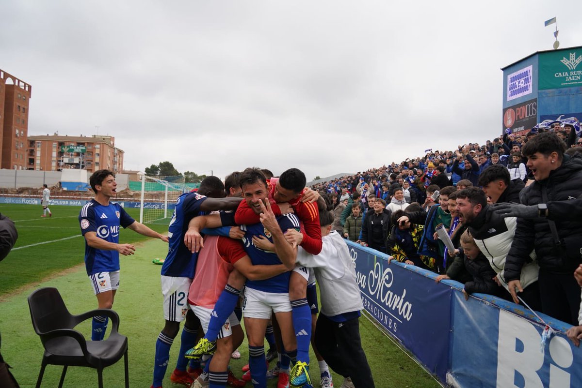 GolsmediaNacion's tweet photo. 🔵 LINARES DEPORTIVO| 🔟 puntos sumados de los 12 posibles este 2025, vaya forma de comenzar el año ¿Se meterá en Playoff? #SegundaFederacióm 

📸 FOTÓN del @Linares_Dptvo https://t.co/EdZgti1FmD