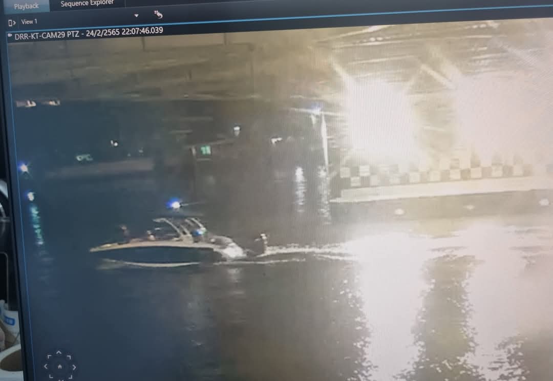 #รื้อคดีแตงโม
#แตงโมต้องได้รับความยุติธรรม
สรุปตามภาพ CCTV นะครับ
ที่ 5 คนบนเรืออ้างฉี่ตกท้ายเรือ
ในเวลาที่ให้การ ไม่มีคนอยู่ท้ายเรือ
ไม่มีใครจริงๆ ขอบคุณ สส.เต้ครับ
ใช้วิจารณญาณครับ