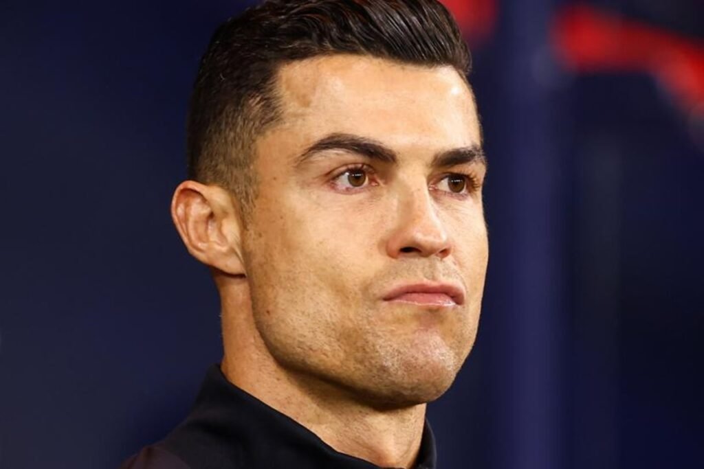 ArobaseGiovanny's tweet photo. Cristiano Ronaldo aura 40 ans dans trois jours. https://t.co/X198OXI370