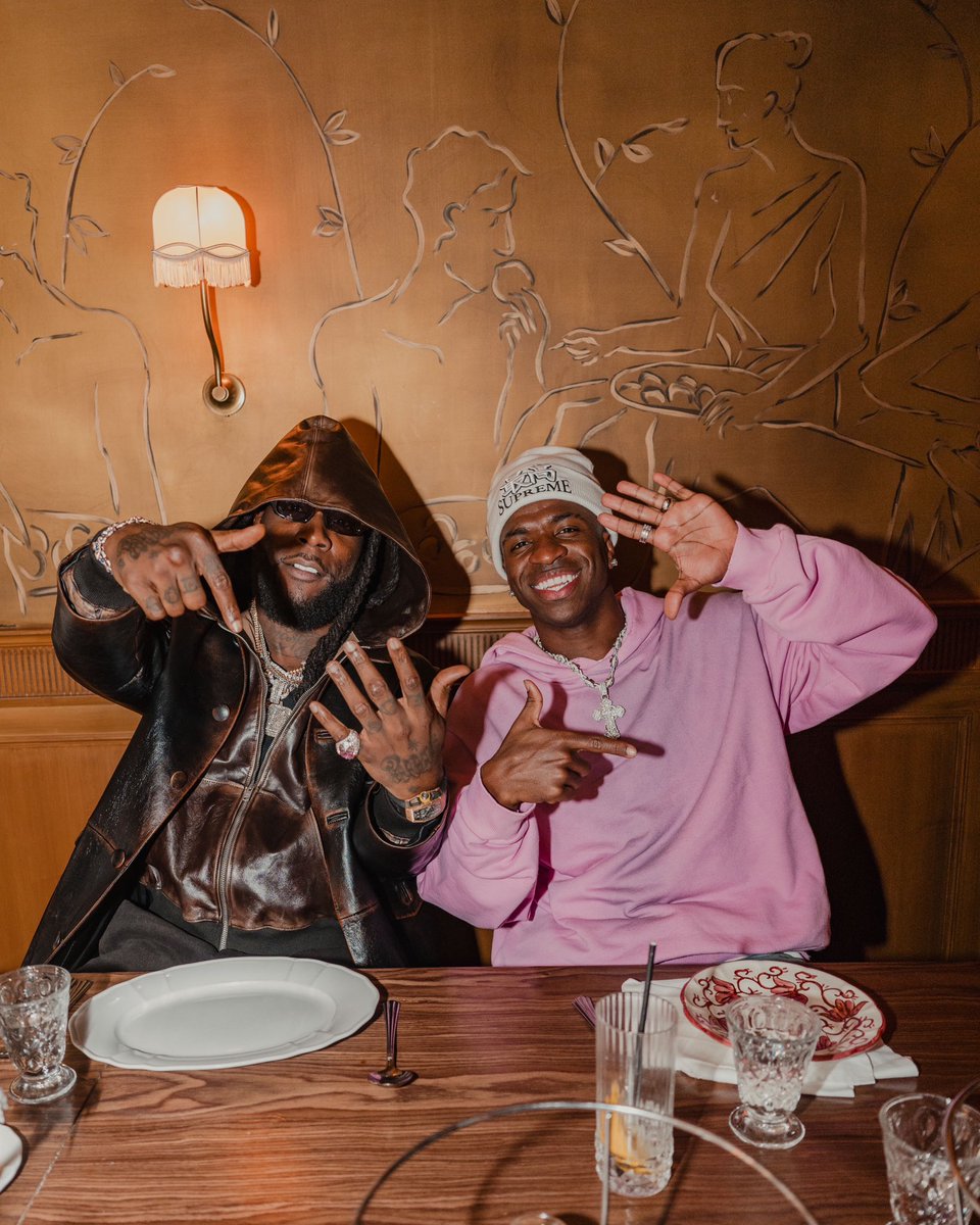 burnaboy's tweet image. ⭐️🌟⭐️🌟⭐️