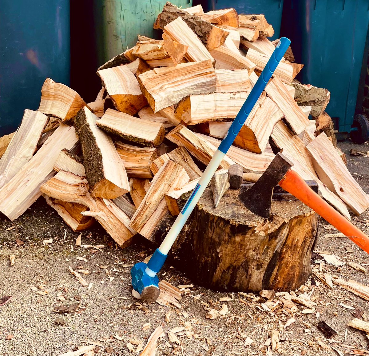 Maf Kascarade (@mafkascarade) on Twitter photo Finished chopping & splitting a victim of recent storms. Ready to season for a burn on the old burley brompton <a href="/bradfordmdc/">Bradford Council</a> exec members are welcome for samosa & a nice warm cuppa chai. Maybe one cold eve in #Ramadan we can break bread in front of the fire #Recycling in action 🔥 Finished chopping & splitting a victim of recent storms. Ready to season for a burn on the old burley brompton <a href="/bradfordmdc/">Bradford Council</a> exec members are welcome for samosa & a nice warm cuppa chai. Maybe one cold eve in #Ramadan we can break bread in front of the fire #Recycling in action 🔥